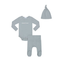 Load image into Gallery viewer, Heven Child Baby set ( Sz 6m - 12m )
